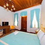 Taksim Estane Butik 3*