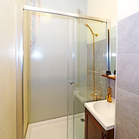 فندق Taksim Estane Butik 3*